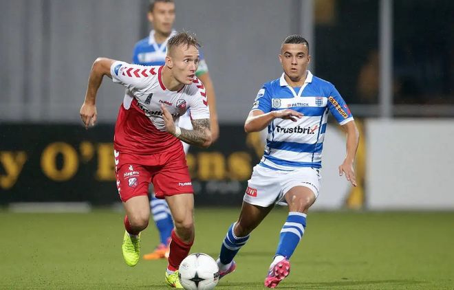 任意球进攻 任意球进攻