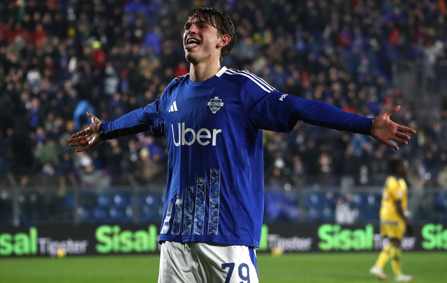 男足贡献不 男足贡献不